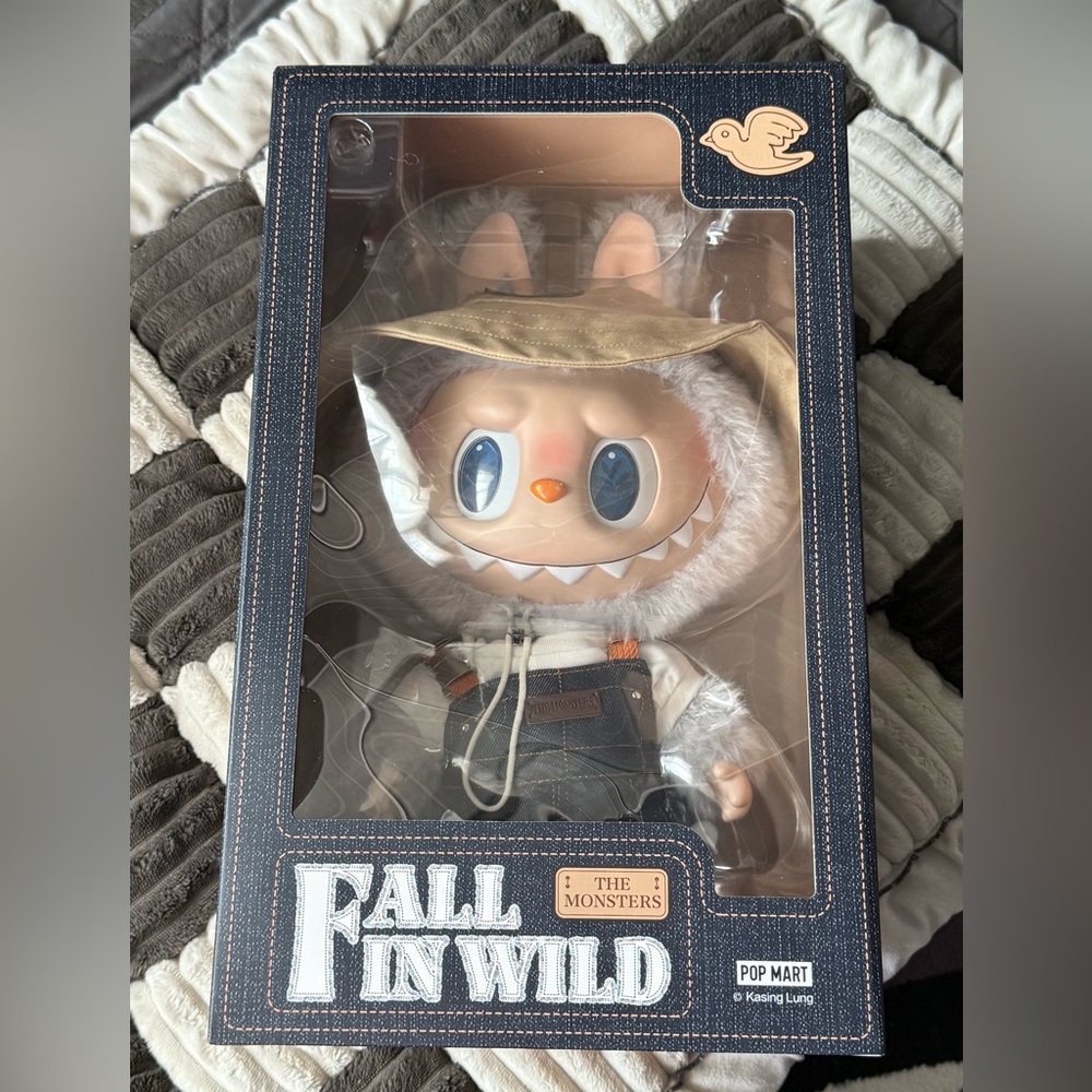 Pop Mart The Monsters Fall In Wild Labubu - Large